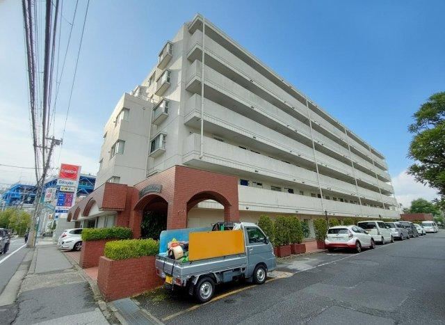 2LDK apartment in Ichikawa, Chiba - Photo 1