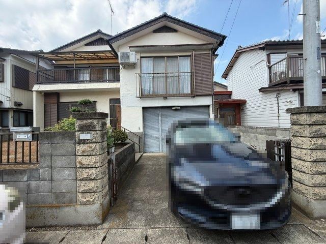 4LDK house in Koga, Ibaraki - Photo 1