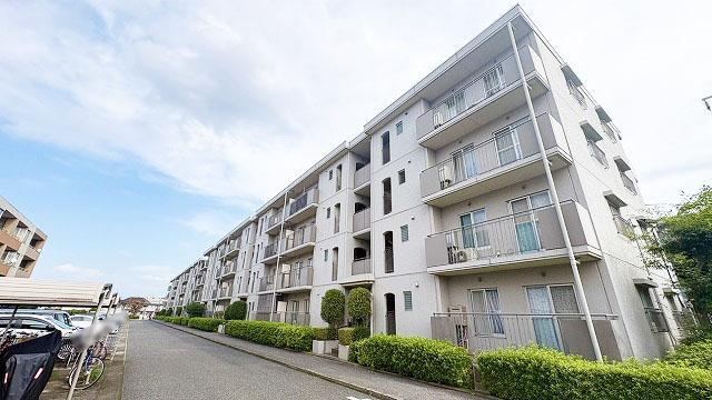 1LDK apartment in Nagareyama, Chiba - Photo 1