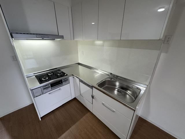 3LDK apartment in Nishi Ward, Hiroshima - Photo 1