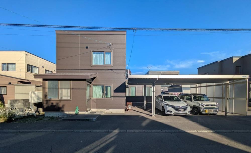 6LDK house in Kita Ward, Sapporo, Hokkaido - Photo 1