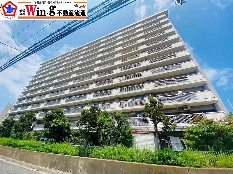 3LDK+S apartment in Suma Ward, Kobe, Hyogo - Photo 1