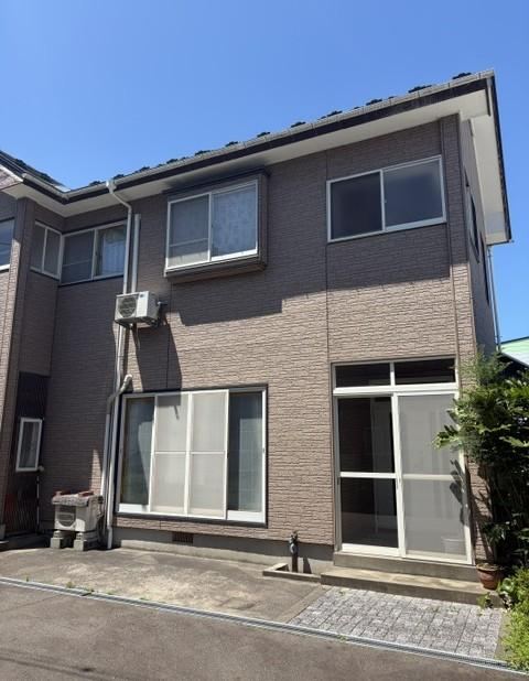 4LDK house in Yurihonjo, Akita - Photo 1