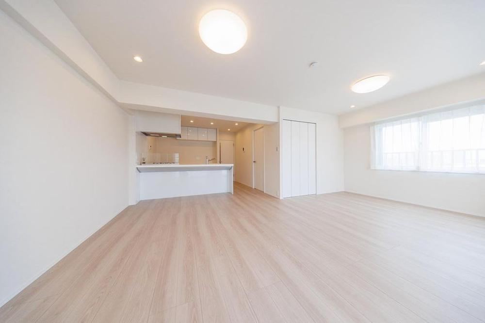 3LDK apartment in Funabashi, Chiba - Photo 1