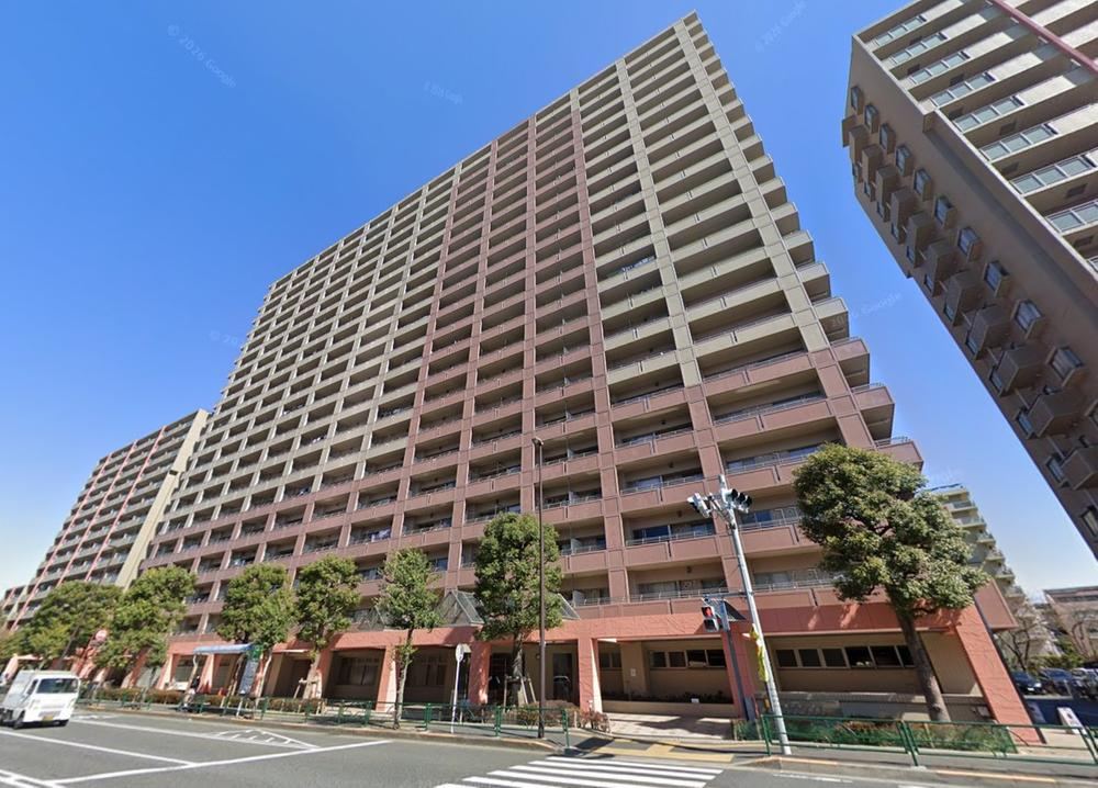 2LDK apartment in Koto Ward, Tokyo - Photo 1
