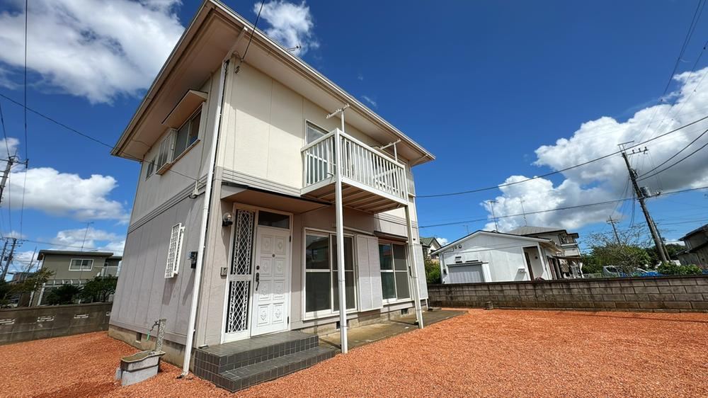 4LDK house in Shibayama, Sambu District, Chiba - Photo 1