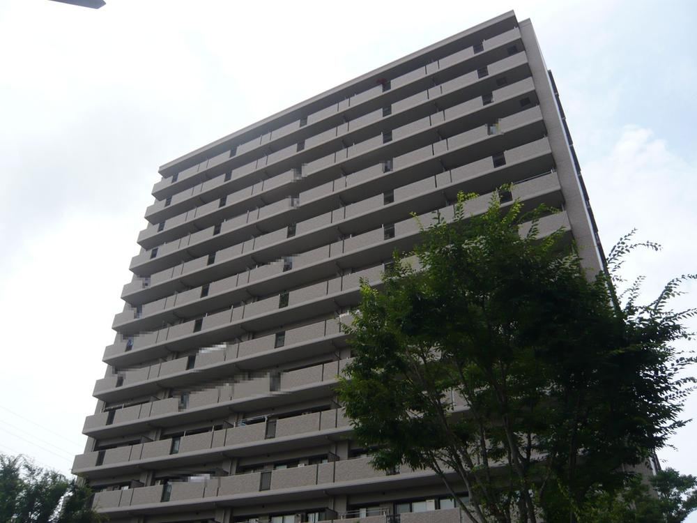 4LDK apartment in Onojo, Fukuoka - Photo 1