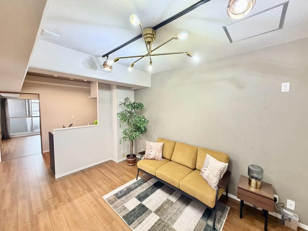 2LDK apartment in Suminoe Ward, Osaka - Photo 1