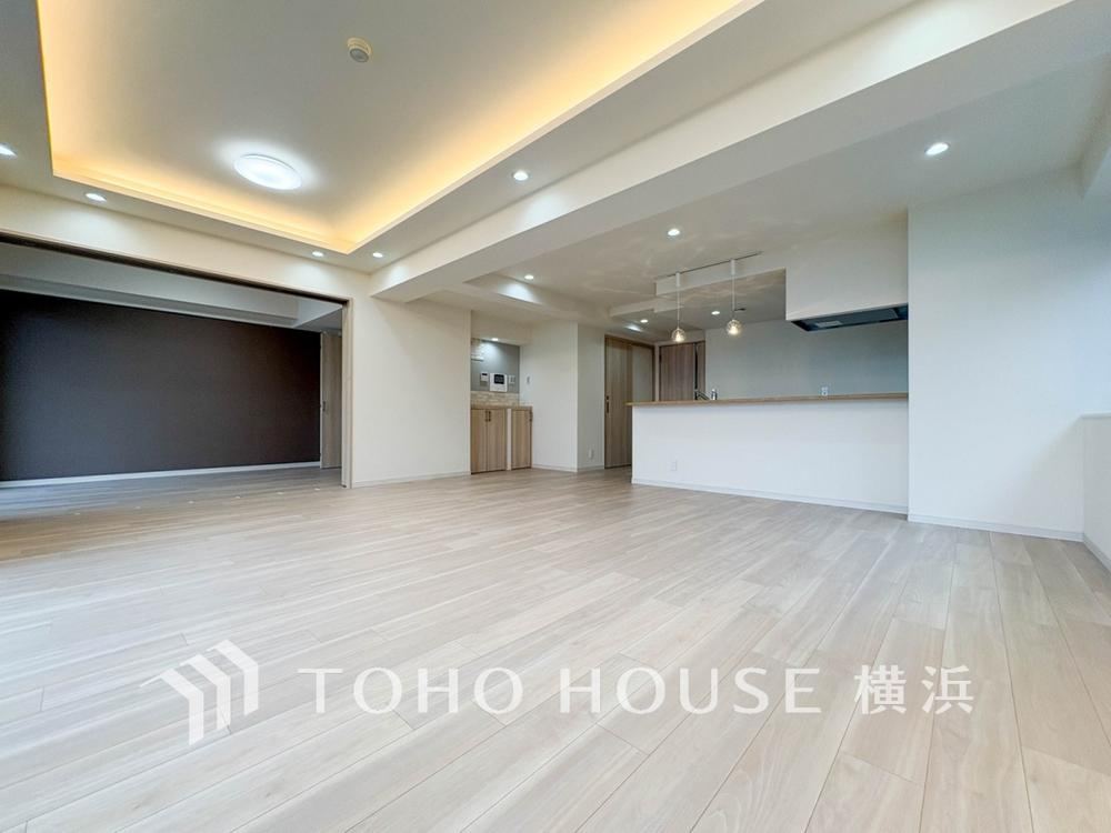 4LDK+2S apartment in Konan Ward, Yokohama, Kanagawa - Photo 1