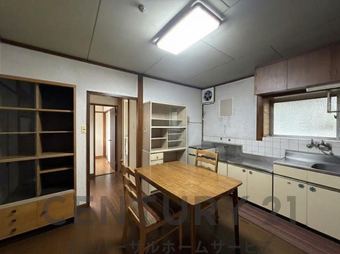 4DK house in Shimamoto, Mishima District