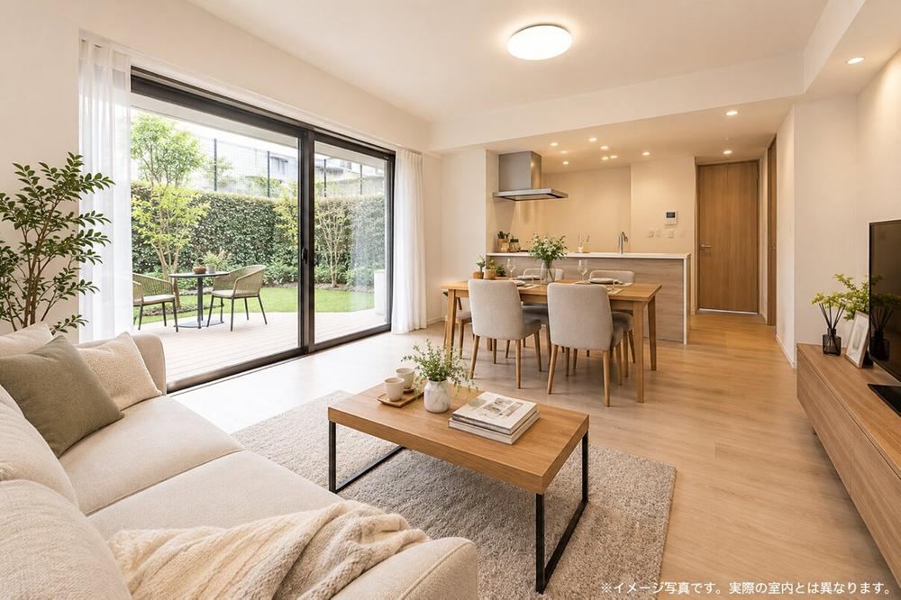 3LDK apartment in Edogawa Ward, Tokyo - Photo 1