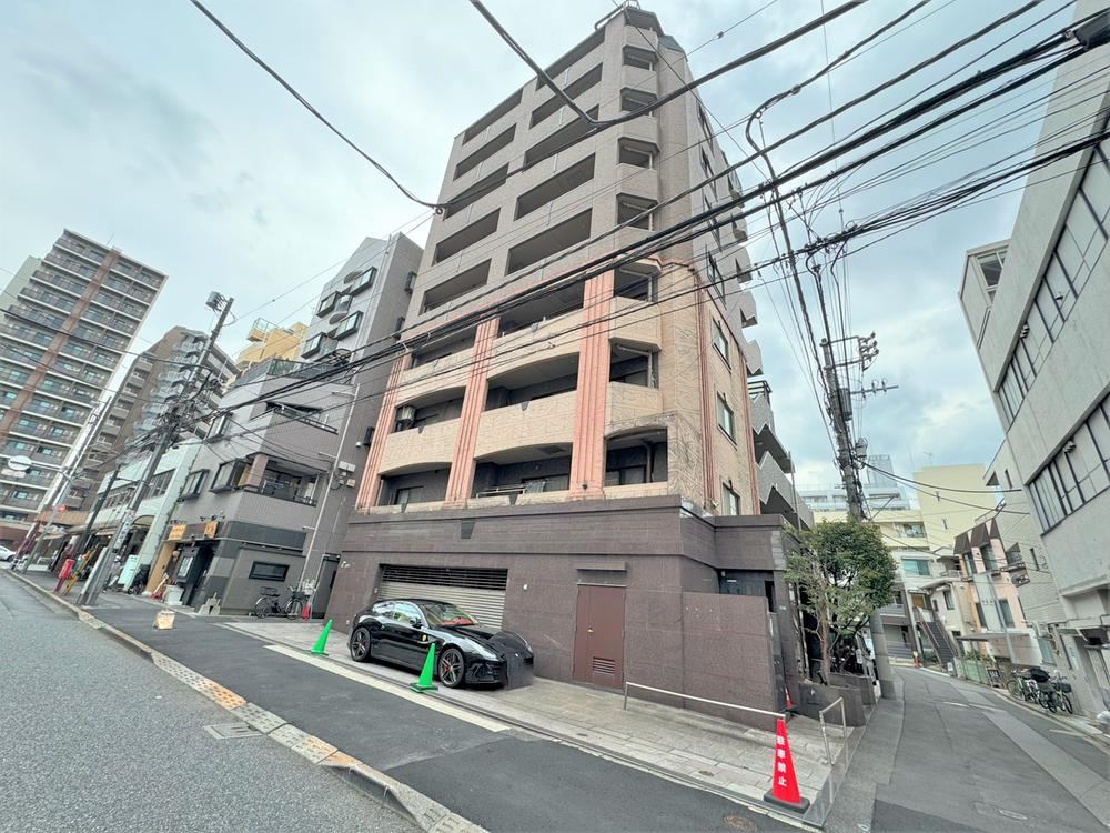 1LDK apartment in Nakano Ward, Tokyo - Photo 1
