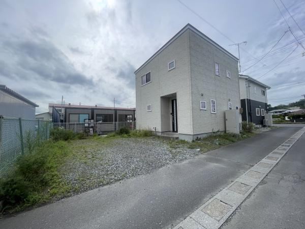 3LDK house in Hachinohe, Aomori - Photo 1