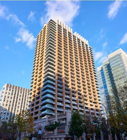 2LDK apartment in Chiyoda Ward, Tokyo - Photo 1