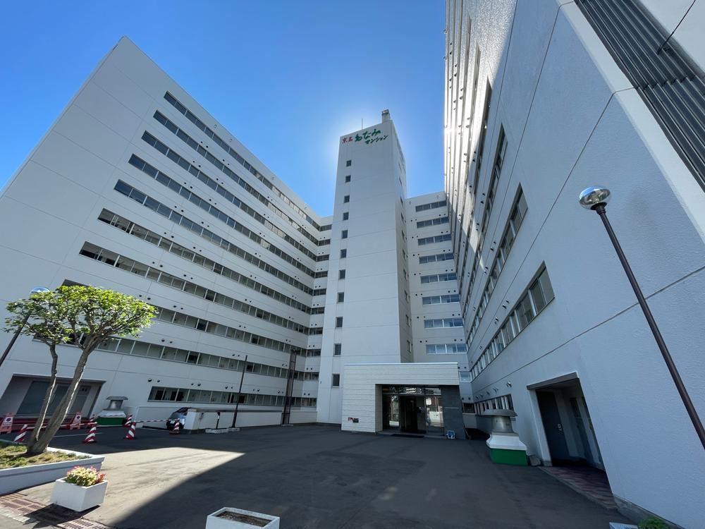 2LDK apartment in Toyohira Ward, Sapporo, Hokkaido - Photo 1