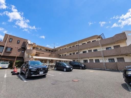 6LLDDKK+3S apartment in Kawaguchi, Saitama - Photo 1