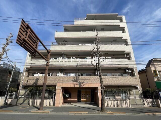 4LDK apartment in Ome, Tokyo - Photo 1