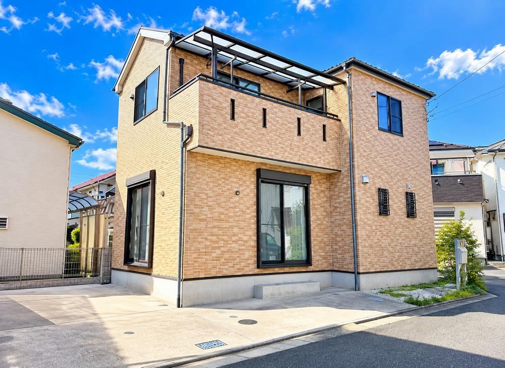 3LDK house in Fujisawa, Kanagawa - Photo 1