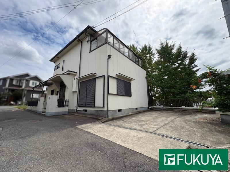 5LDK+2S house in Nishi Ward, Sakai, Osaka - Photo 1