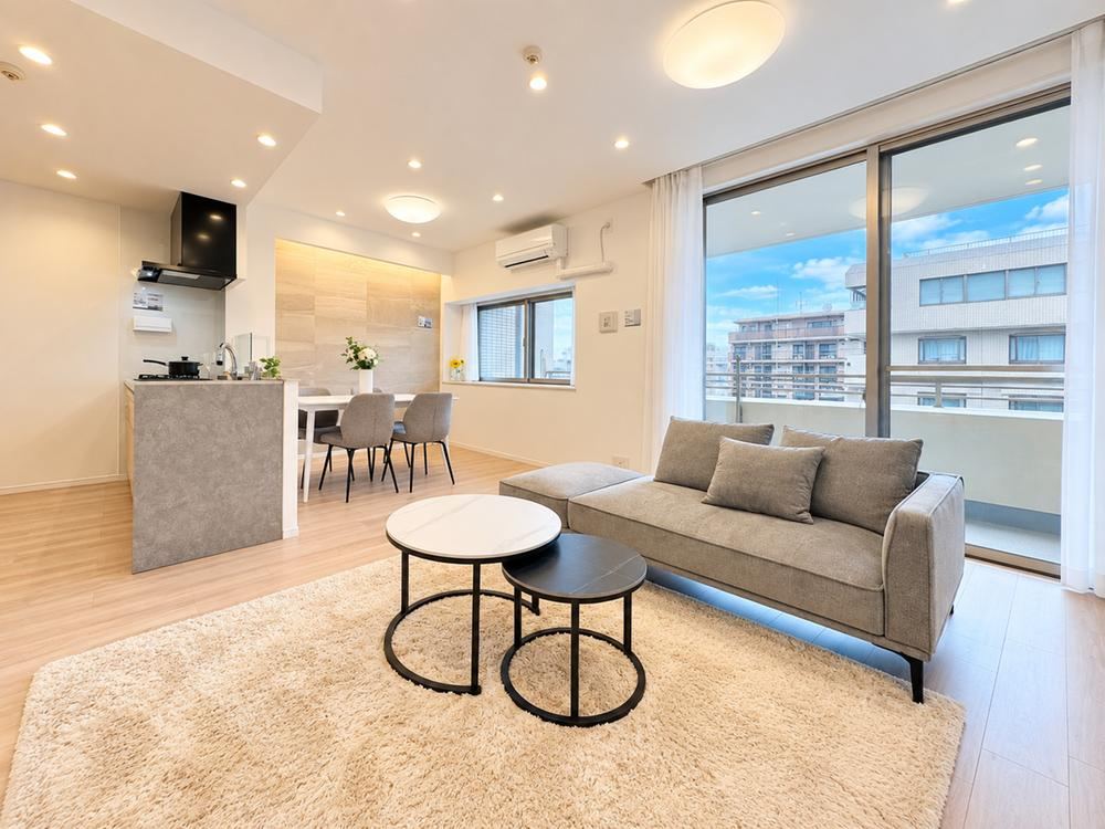 3LDK apartment in Edogawa Ward, Tokyo - Photo 1