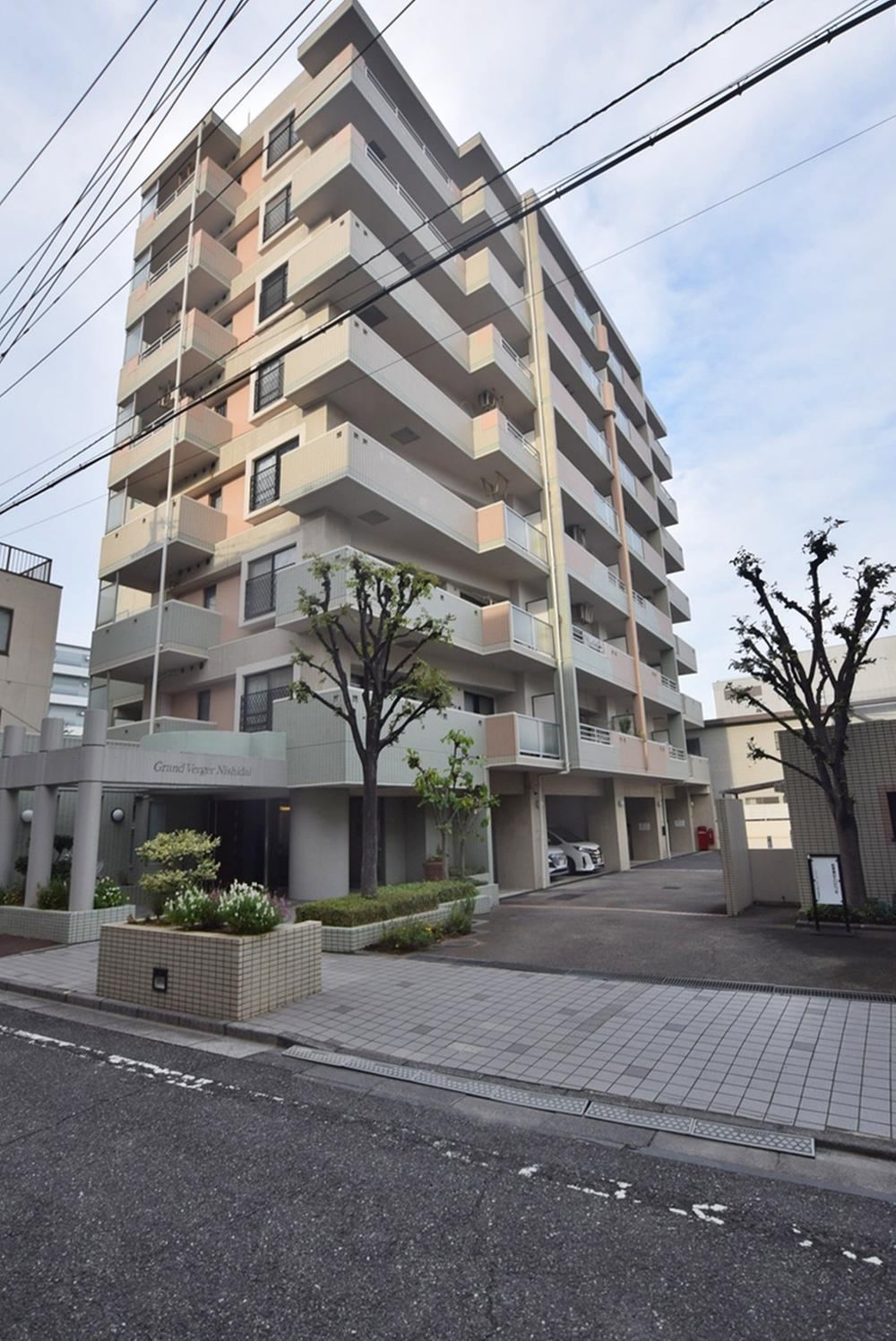 3LDK apartment in Itabashi Ward, Tokyo - Photo 1