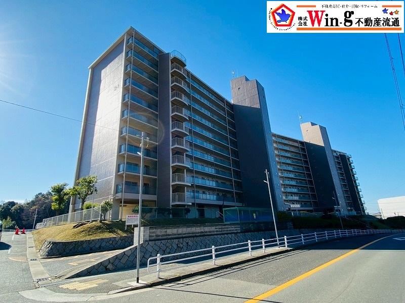 3LDK apartment in Suma Ward, Kobe, Hyogo - Photo 1