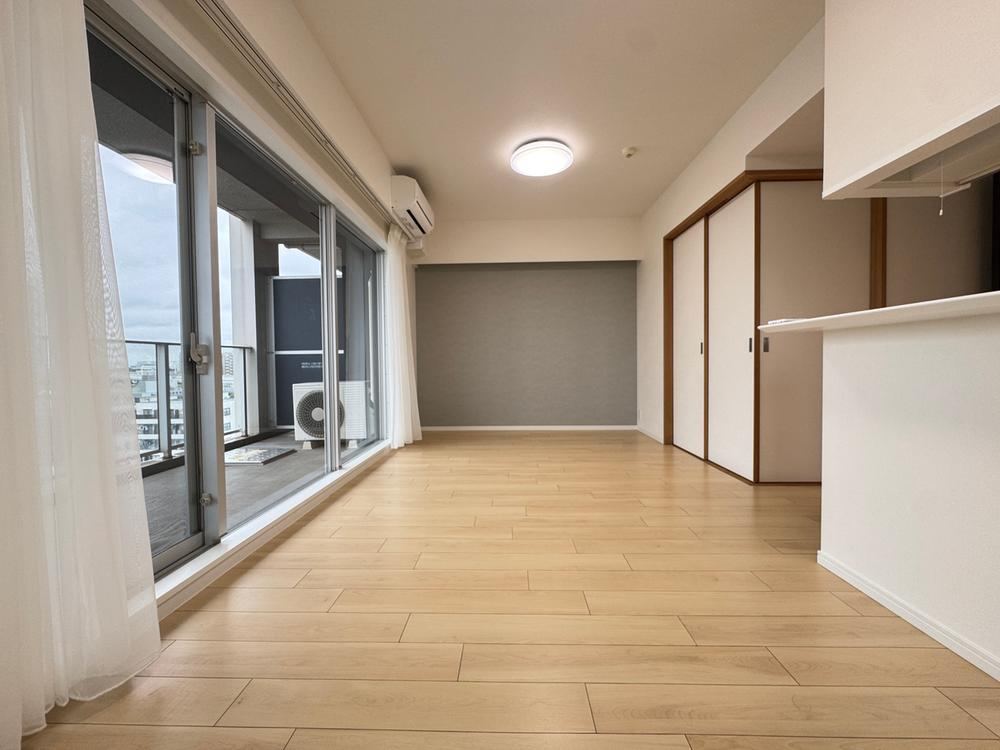 3LDK apartment in Koto Ward, Tokyo - Photo 1