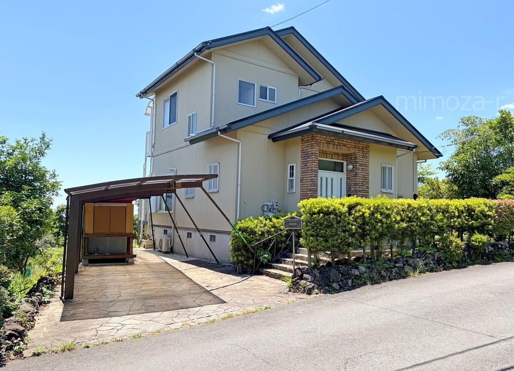 3LDK+S house in Ito, Shizuoka - Photo 1