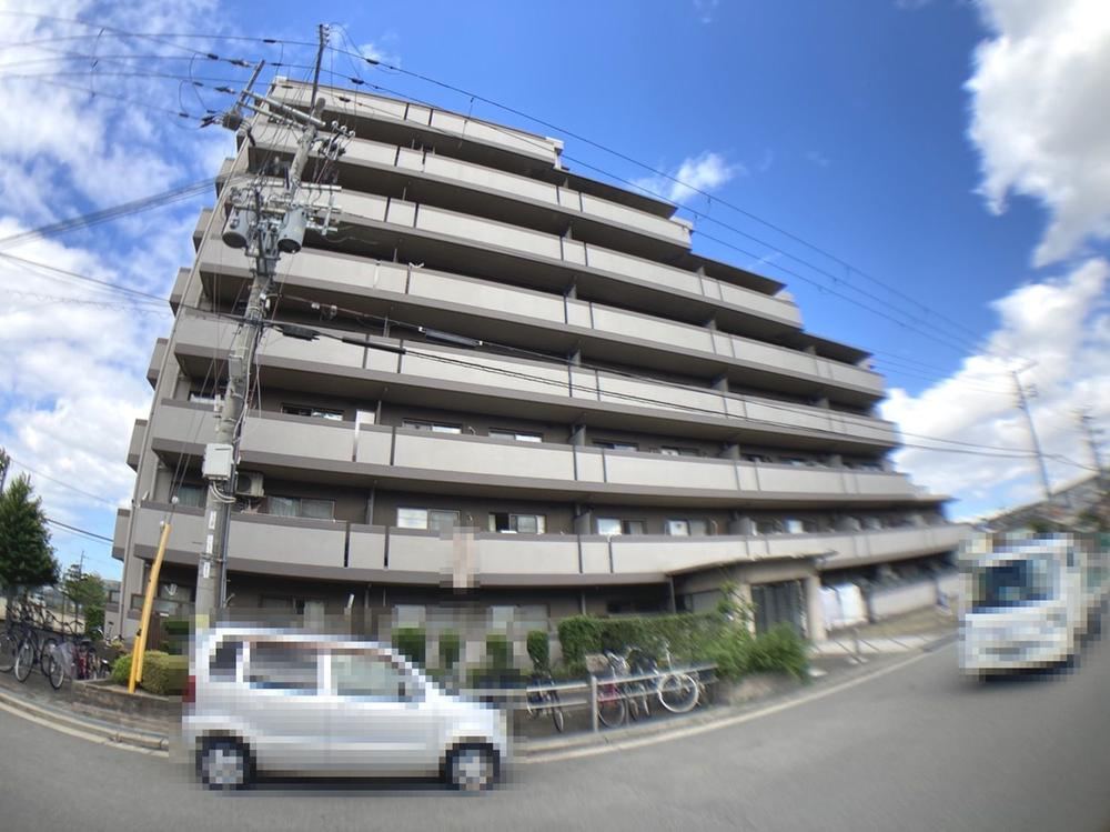 2LDK+S apartment in Naka Ward, Sakai, Osaka - Photo 1