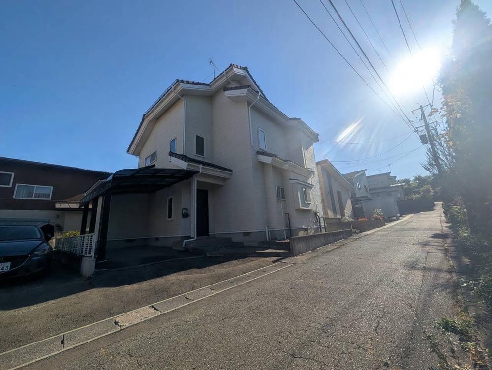 4LDK house in Morioka, Iwate - Photo 1