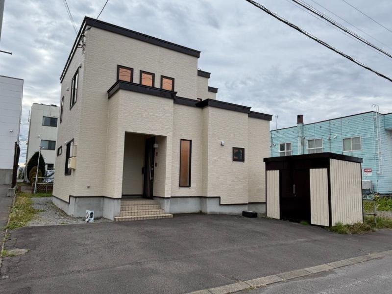 4LDK house in Asahikawa, Hokkaido - Photo 1
