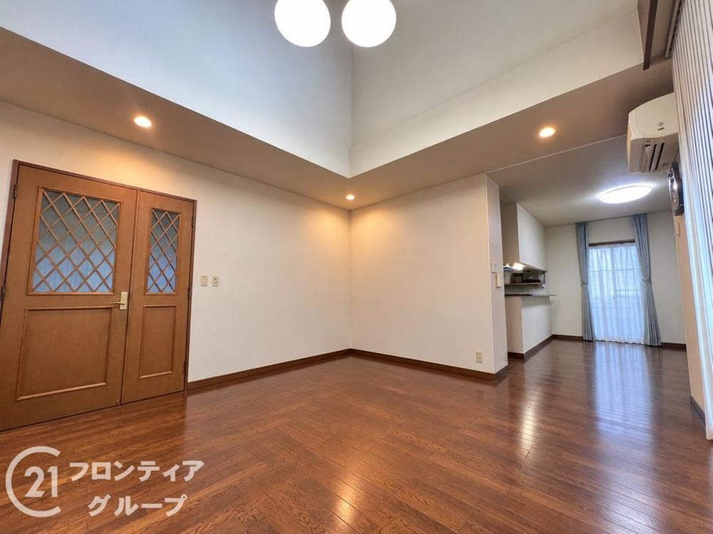 4LDK+2S house in Himeji, Hyogo - Photo 1