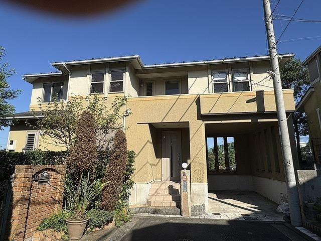 4LDK house in Zushi, Kanagawa - Photo 1