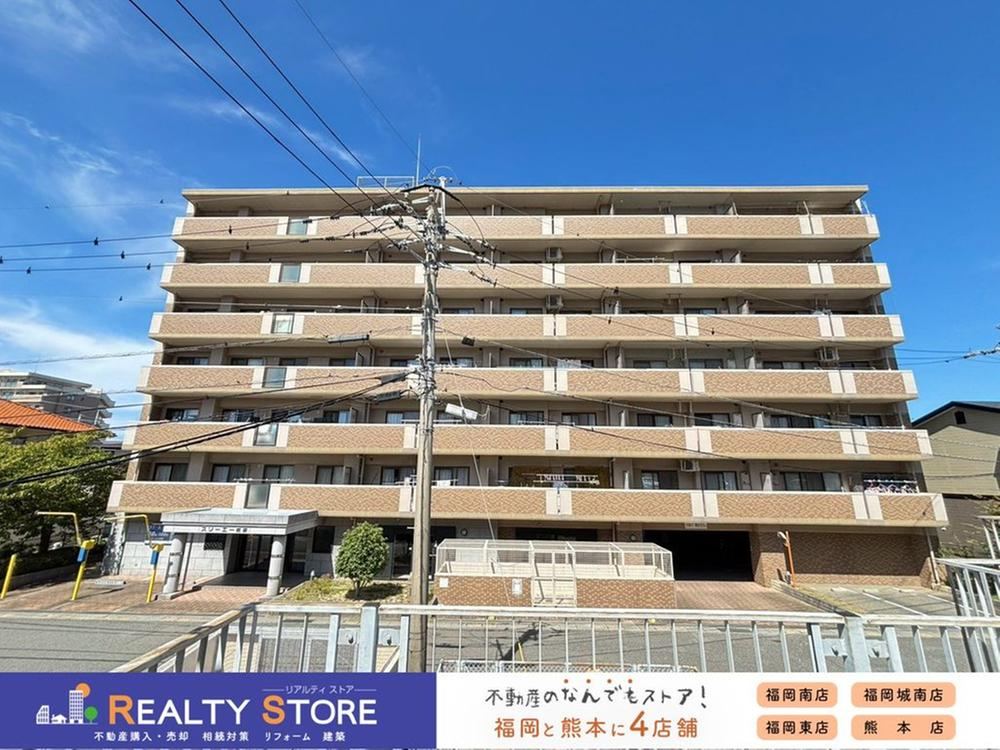 3LDK apartment in Itoshima, Fukuoka - Photo 1