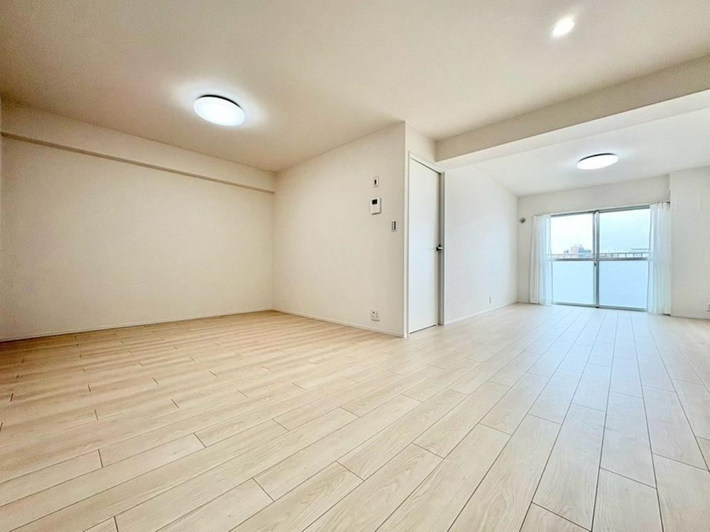 2LDK apartment in Kashiwa, Chiba - Photo 1