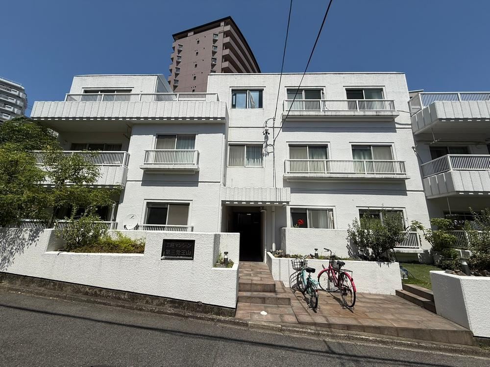 2LDK apartment in Chikusa Ward, Nagoya, Aichi - Photo 1