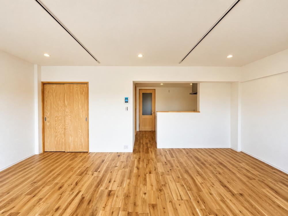 2LDK apartment in Matsudo, Chiba - Photo 1