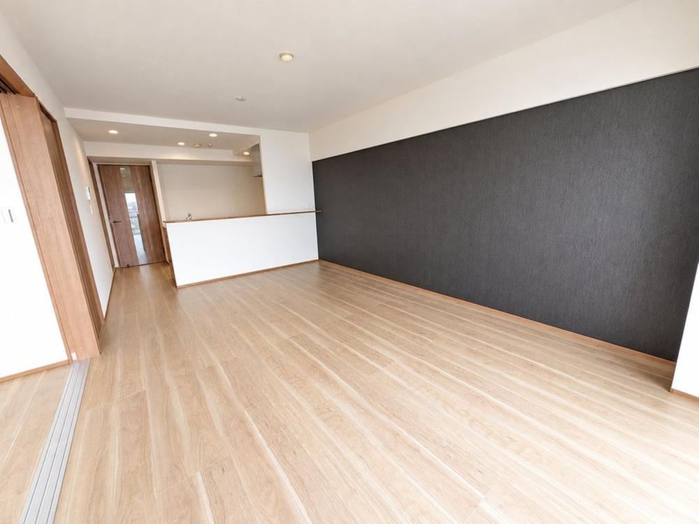 3LDK apartment in Soka, Saitama - Photo 1