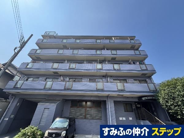 2LDK apartment in Higashisumiyoshi Ward, Osaka - Photo 1