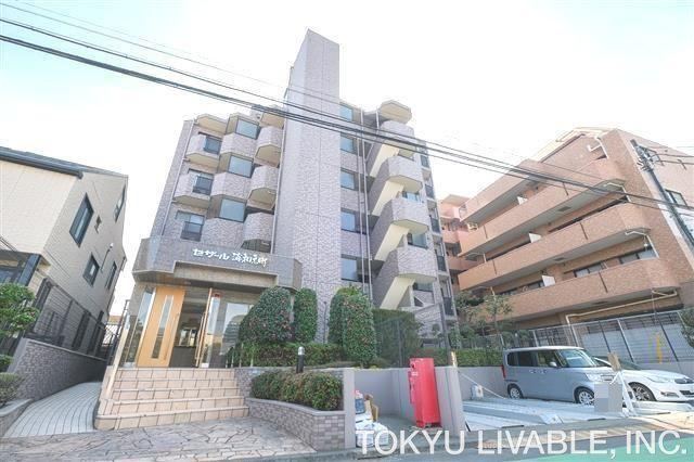 3LDK apartment in Urawa Ward, Saitama - Photo 1