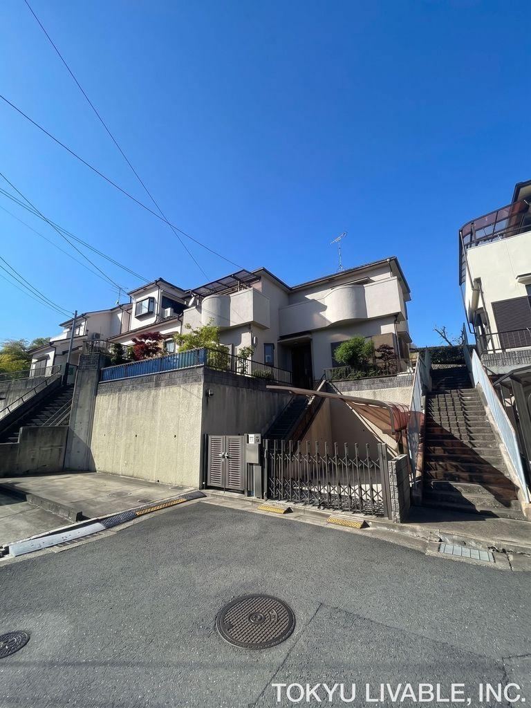 4LDK house in Yawata, Kyoto - Photo 1
