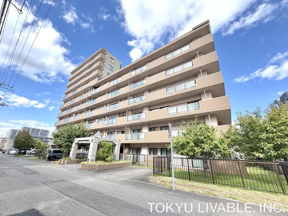 3LDK apartment in Shiroishi Ward, Sapporo, Hokkaido - Photo 1