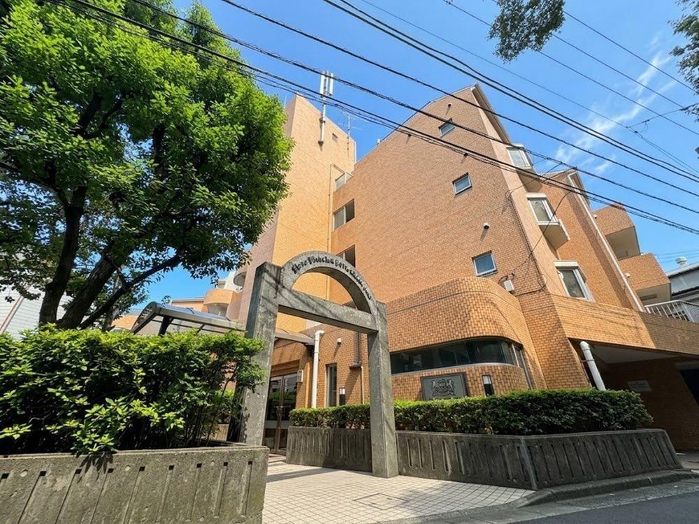2LDK+S apartment in Edogawa Ward, Tokyo - Photo 1