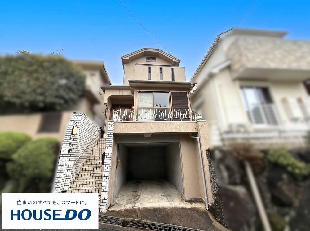 4LDK house in Hirakata, Osaka - Photo 1