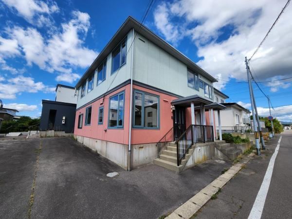 9LDK house in Hakodate, Hokkaido - Photo 1