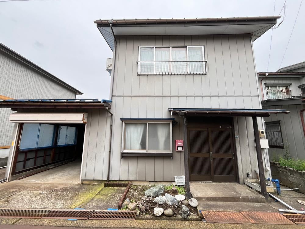 6DK house in Joetsu, Niigata - Photo 1