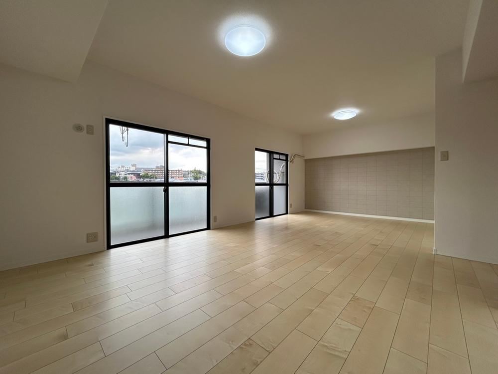 3LDK apartment in Kokurakita Ward, Kitakyushu, Fukuoka - Photo 1