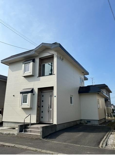 4LDK house in Higashi Ward, Sapporo, Hokkaido - Photo 1