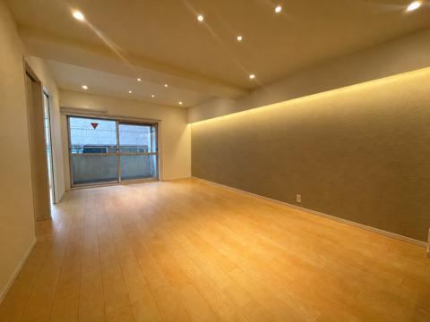 3LDK apartment in Chuo Ward, Tokyo - Photo 1