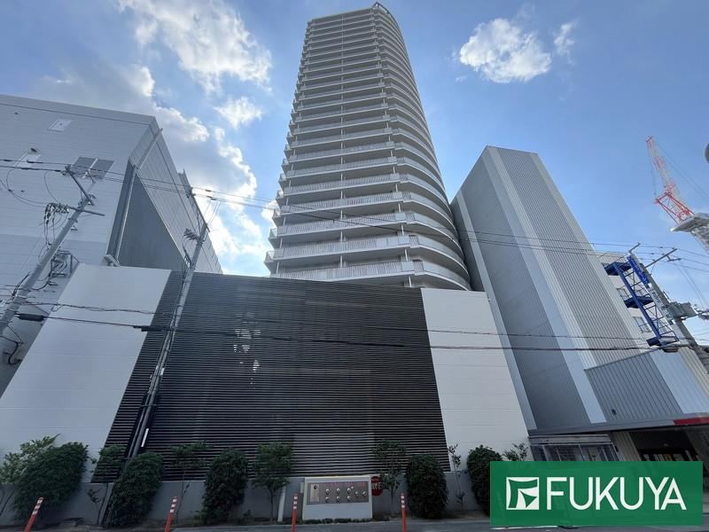 3LDK apartment in Mino, Osaka - Photo 1